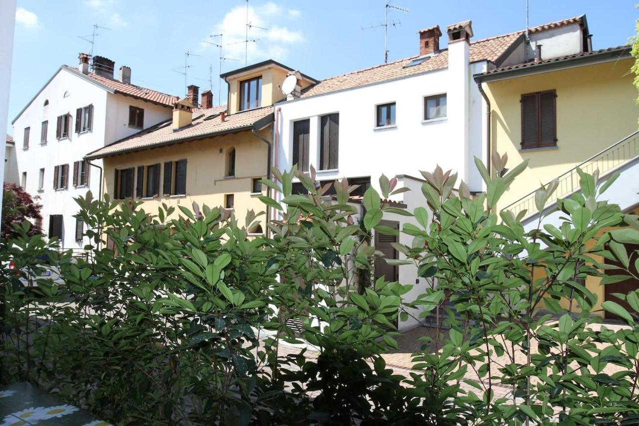 Corte Della Crisalide Ampio E Luminoso Bilocale In Centro Storico Cernusco Sul Naviglio Exterior photo
